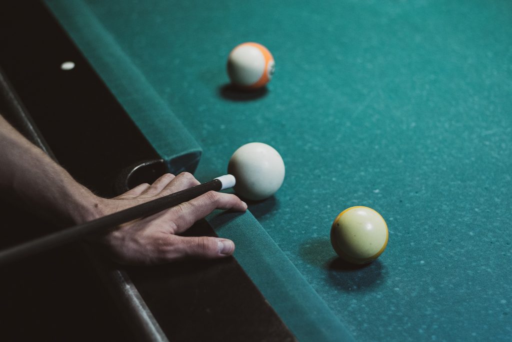 Best Pool Cues For Under $200