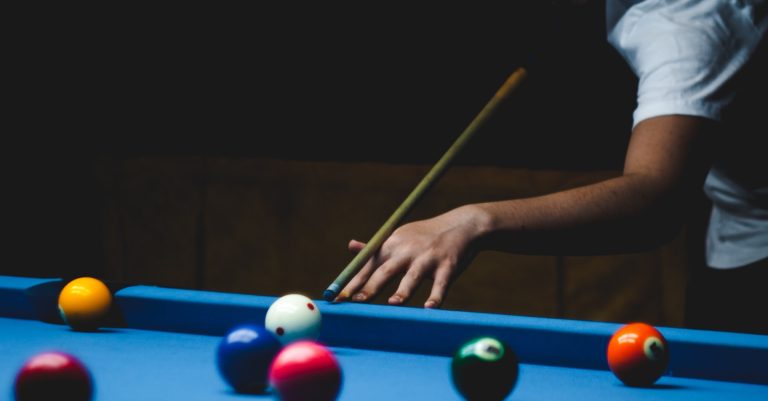 Snooker Vs Pool Difficulty: What Is The Easiest?