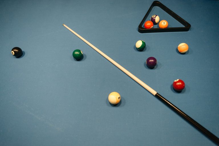 What Is The Weight Of A Pool Table?