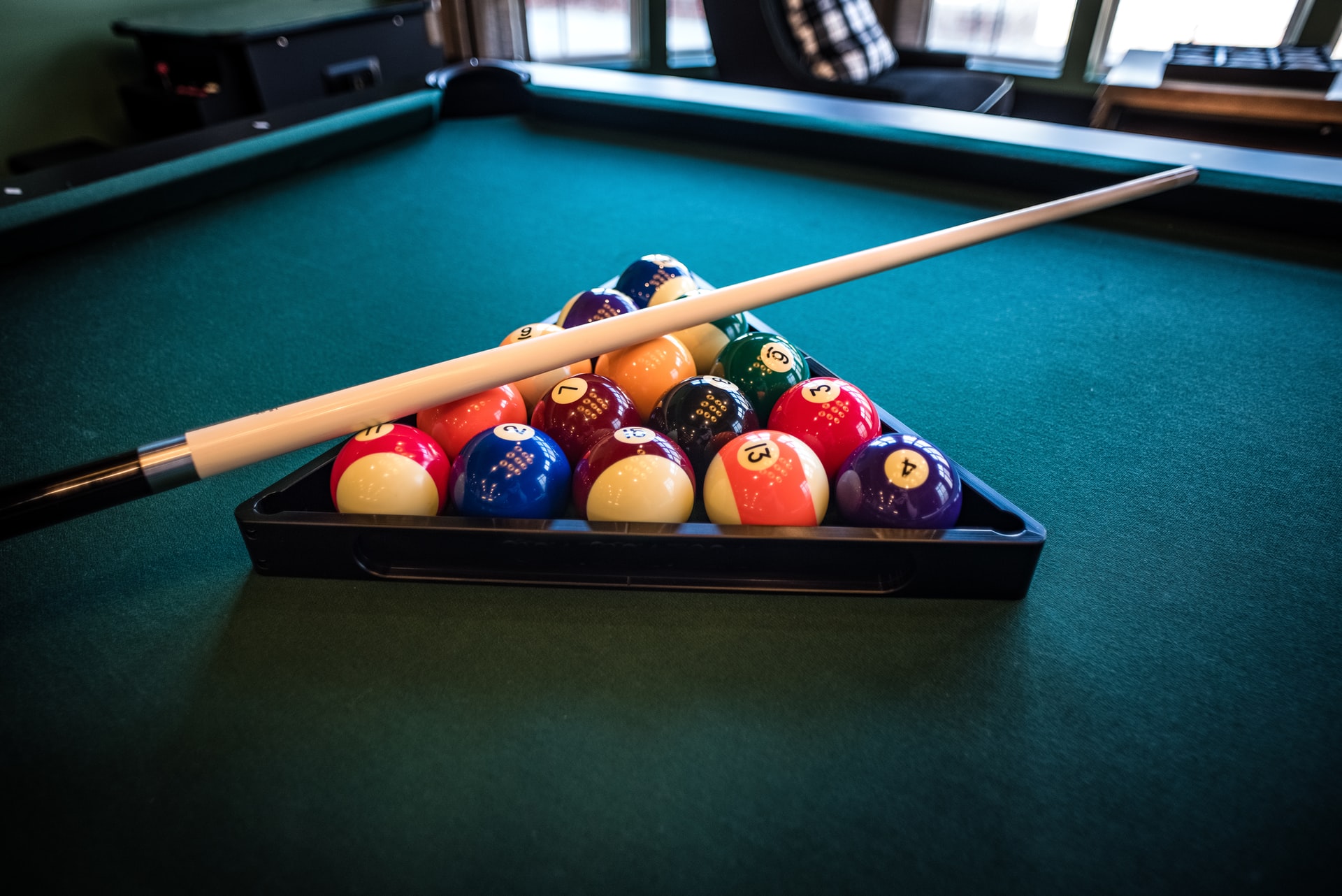 Are expensive pool cues worth the money?