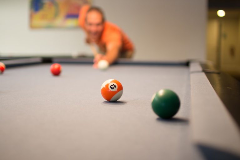What Size Table Do Professional Pool Players Use?